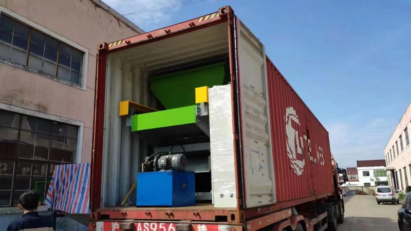 Auxiliary Equipment Shipped: PVC Mixing Unit, Crusher, Shredder for Middle East Market