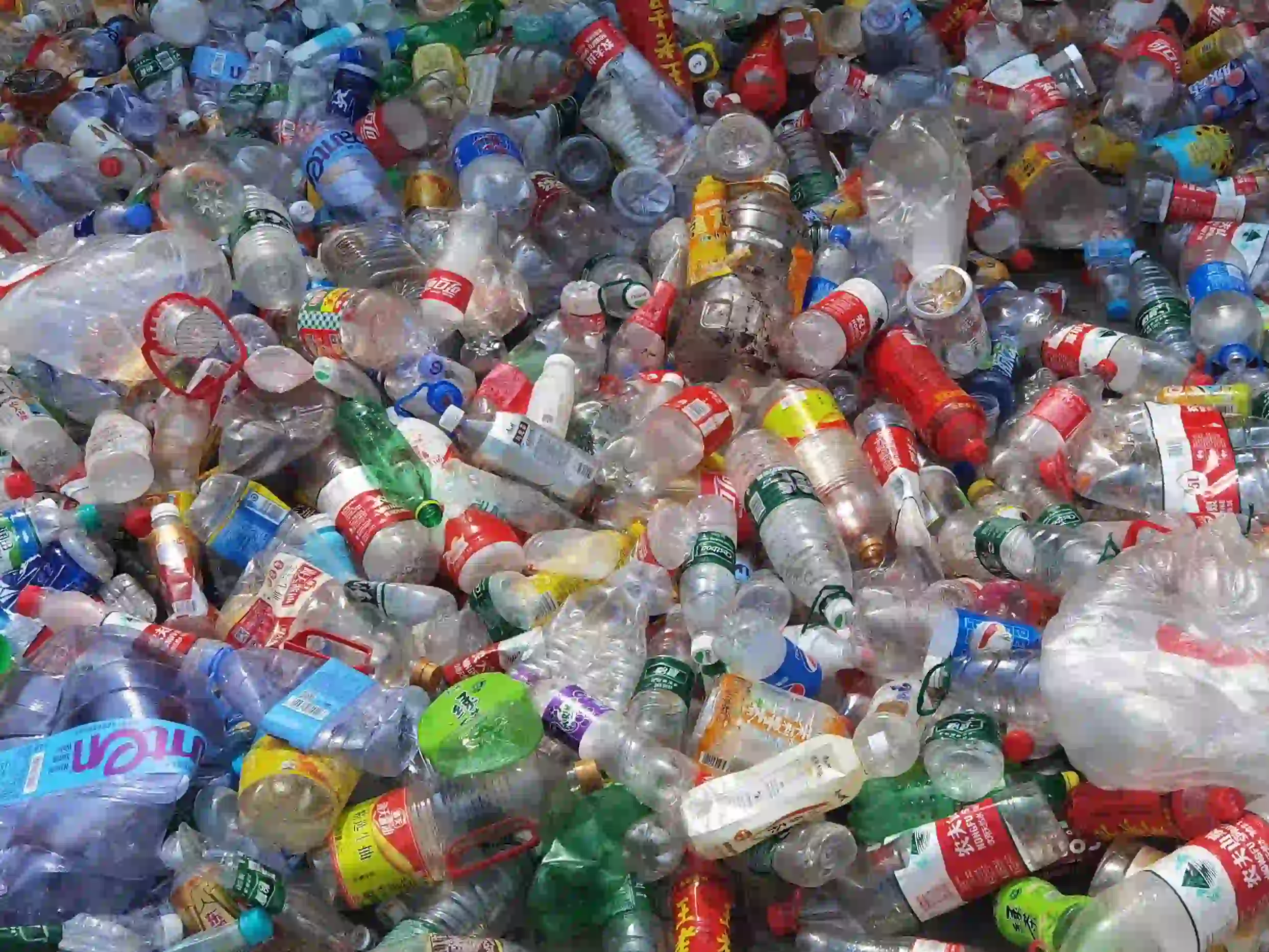 PET Bottles & Containers