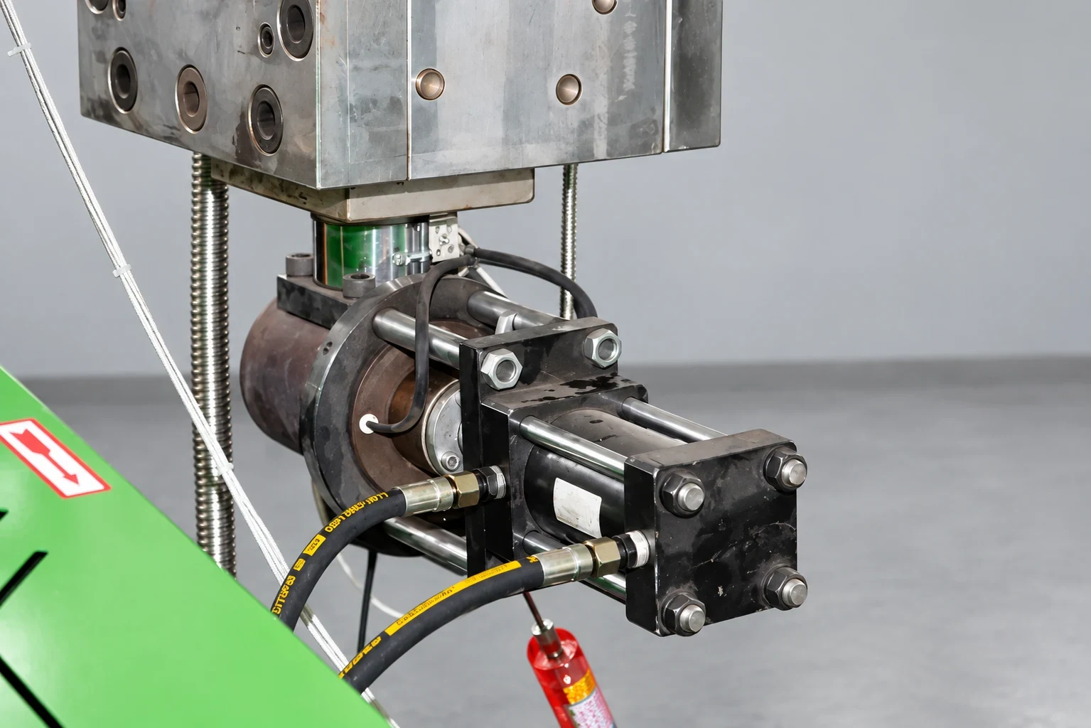 Rigid plastic pelletizing line view 3