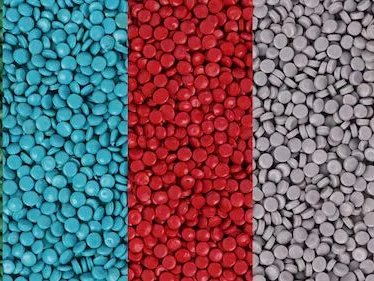 Recycled plastic pellets
