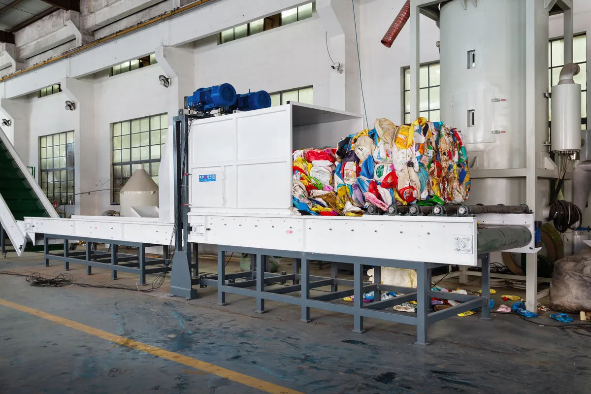Rigid plastic washing equipment in operation