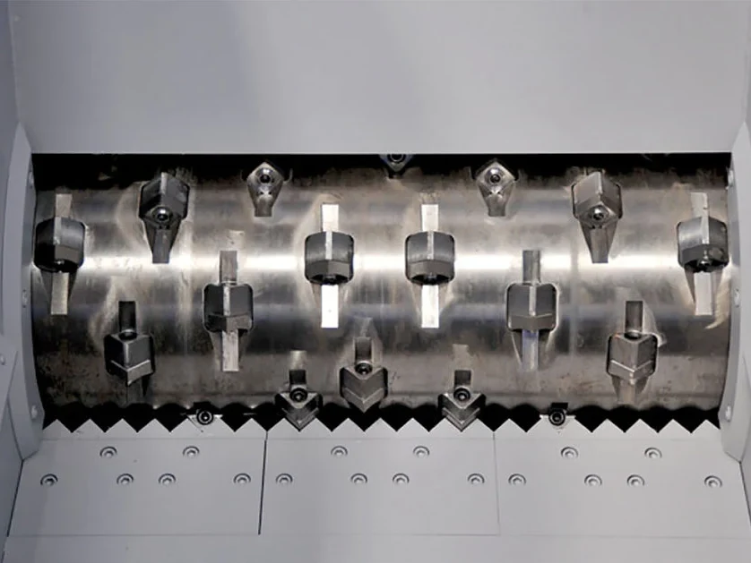 Single shaft shredder heavy-duty rotor